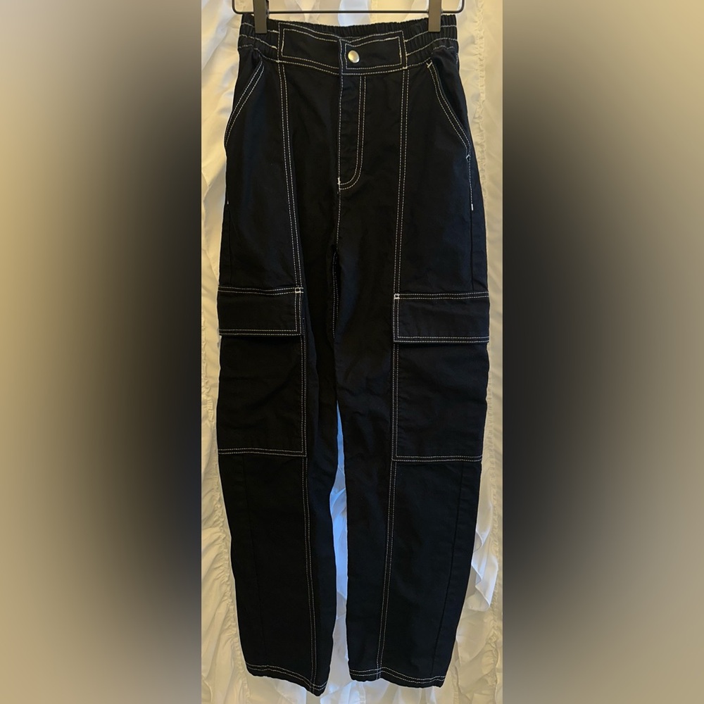 ASOS DESIGN Black With White Stitching Cargo Pants Women’s Size 2